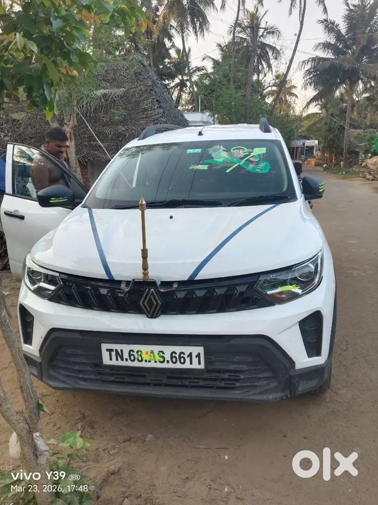Renault Triber 2026 Petrol 15000 Km Driven New Car Emi Continue