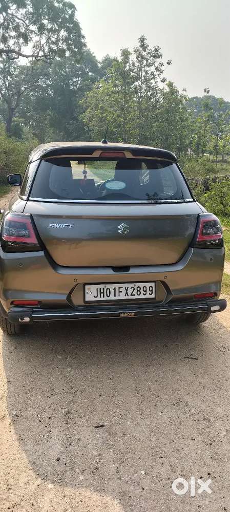 Maruti Suzuki Swift Lxi 2025