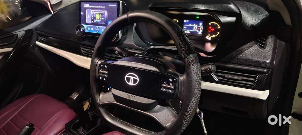 Tata Curvv Petrol 20500km Driven And 24 Dec 2024 Registration Date