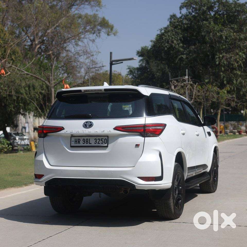 Toyota Fortuner 2.8 Gr-s, 2023, Diesel