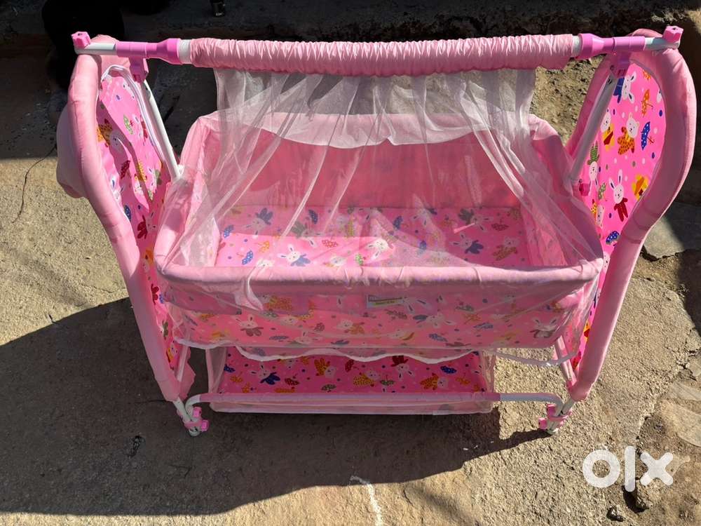 Baby swing bedding