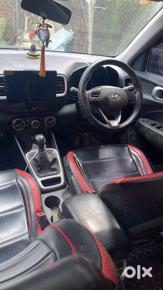 Hyundai Venue 1.2 Petrol 2021 Model