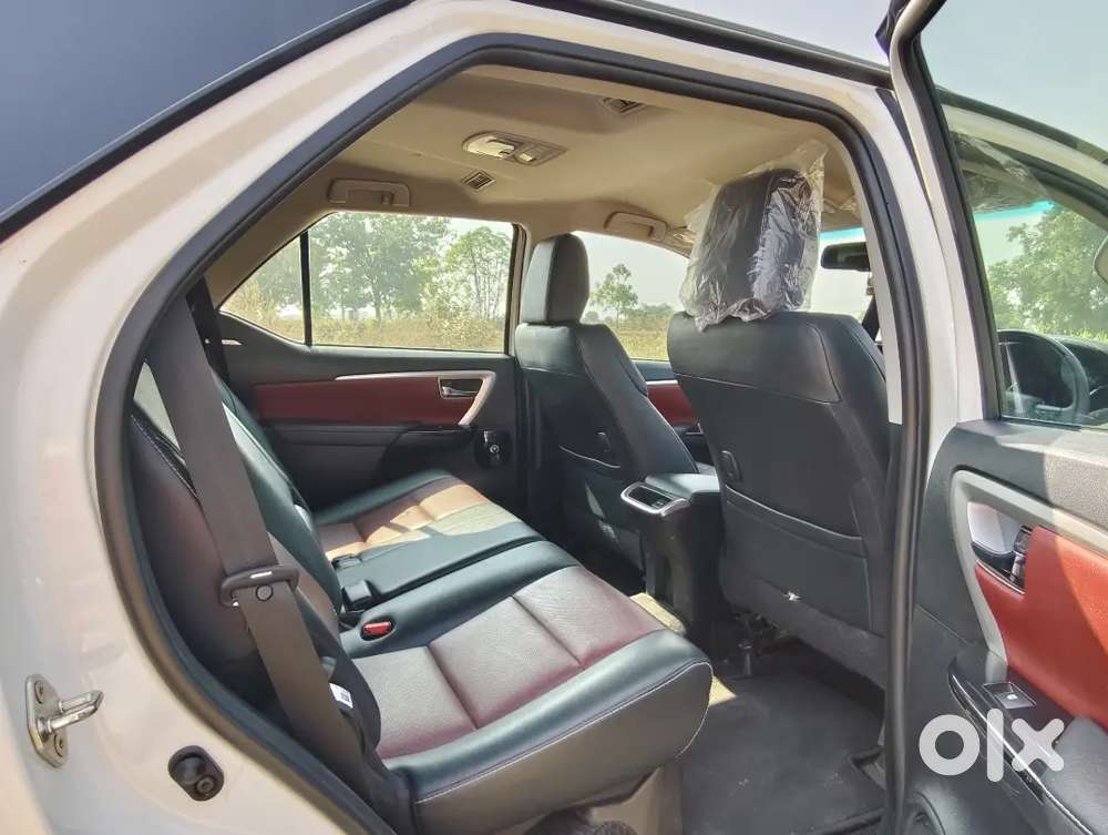 Toyota Fortuner 2025 Diesel Well Maintained