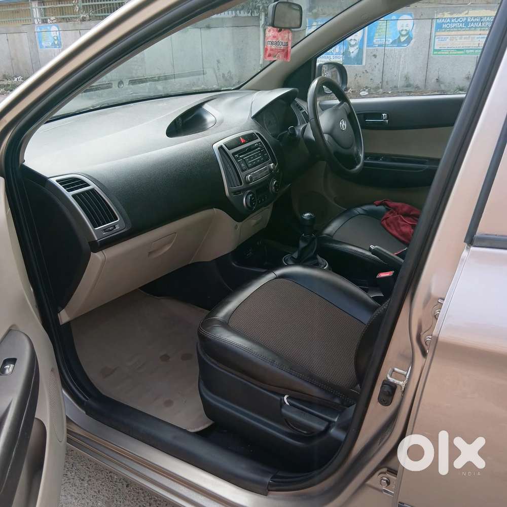 Hyundai I20 2012-2014 Magna Optional 1.2, 2013, Cng & Hybrids