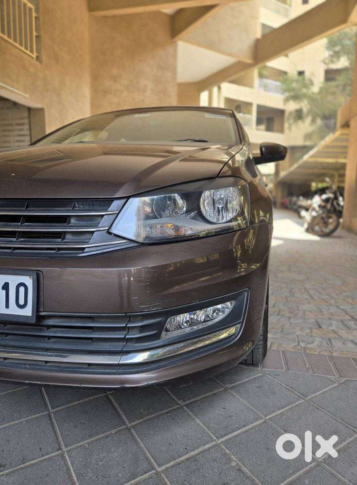 Volkswagen Vento 1.2 Tsi Highline Plus At, 2016, Petrol