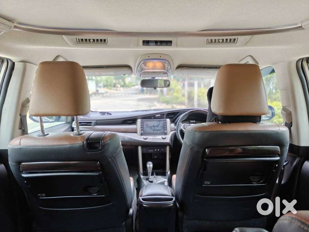 Toyota Innova Crysta [2020-ongoing] 2.4 Zx At 7 Str, 2021, Diesel