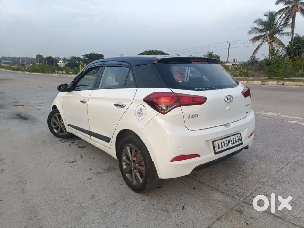 Hyundai Elite I20 2015 Diesel 118000 Km Driven