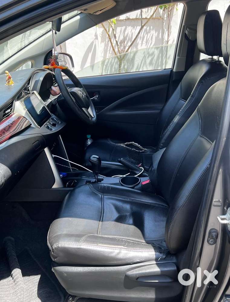 Toyota Innova Crysta 2.8 Gx At, 2017, Diesel