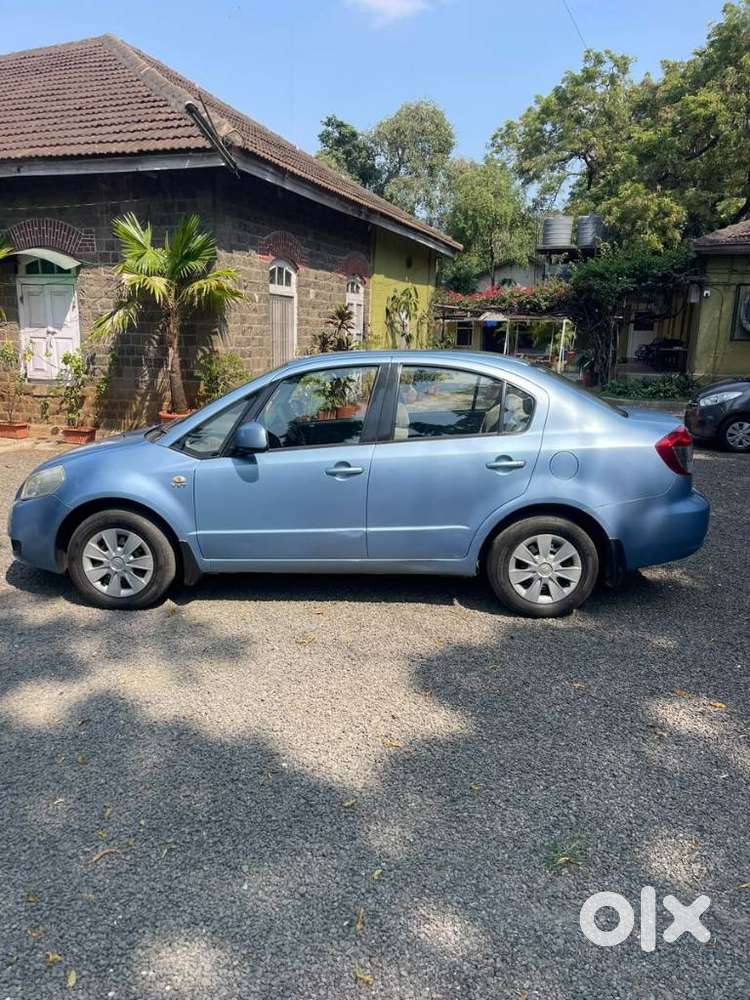Maruti Suzuki Sx4 Vxi Bsiv, 2013, Petrol