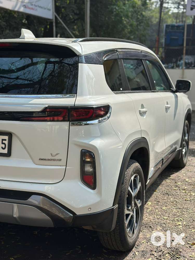 Toyota Urban Cruiser Hyryder 1.5 V Neo Drive At, 2024, Petrol