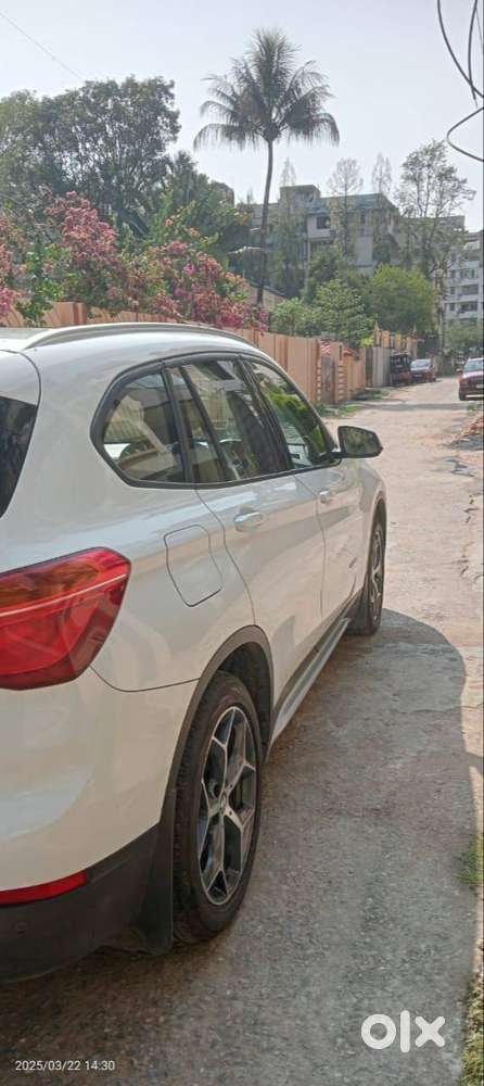 Bmw X1 2017 White Colour Vip Number