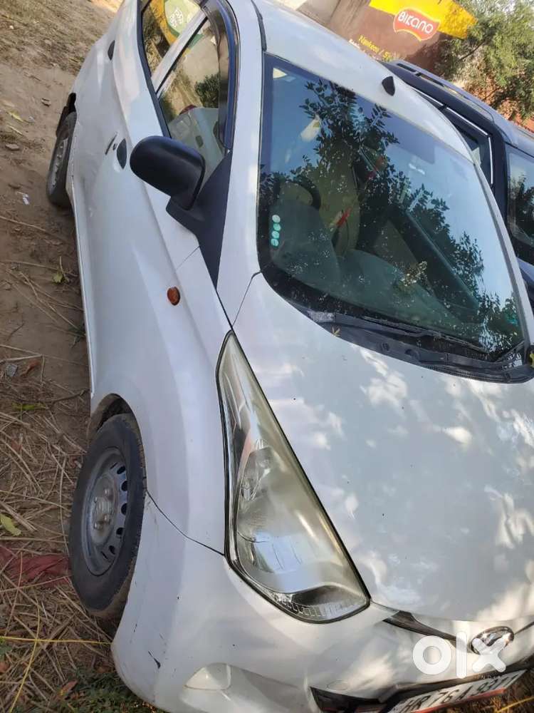 Hyundai Eon 2013 Variant