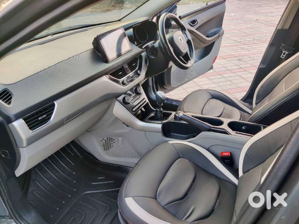 Tata Nexon 1.2 Revotron Xt Plus, 2019, Petrol