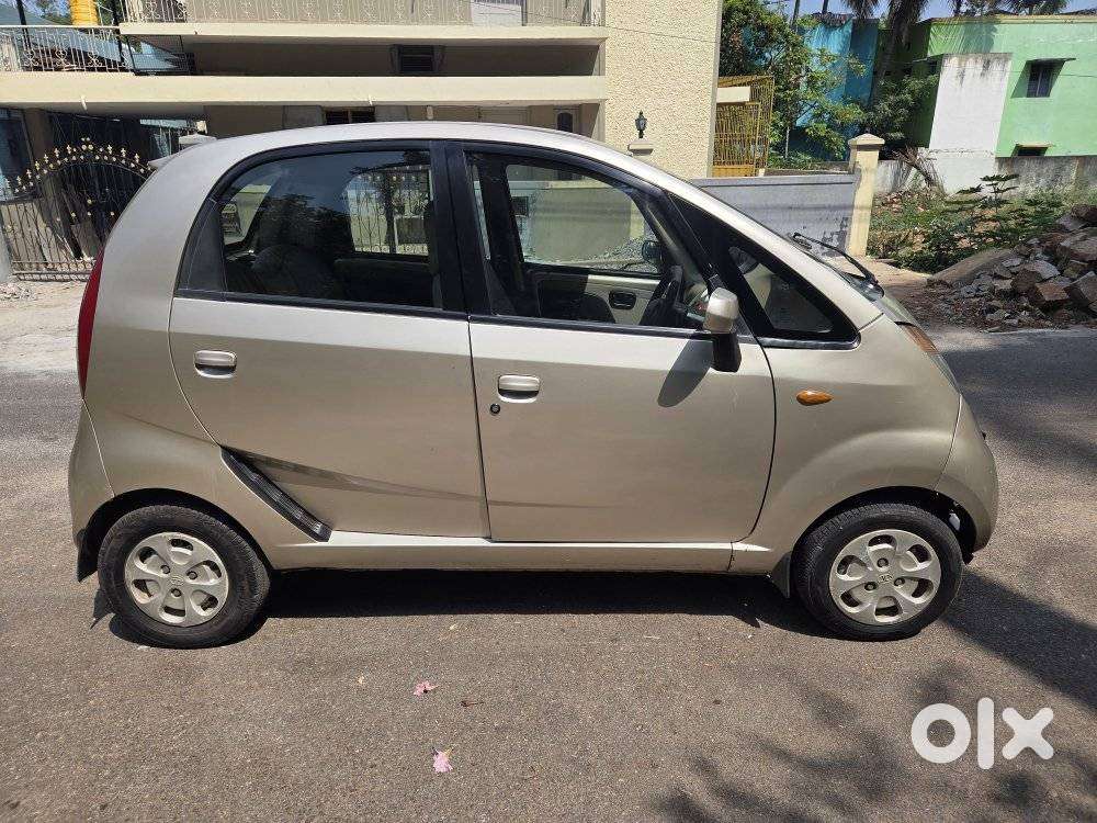 Tata Nano Xe, 2012, Petrol