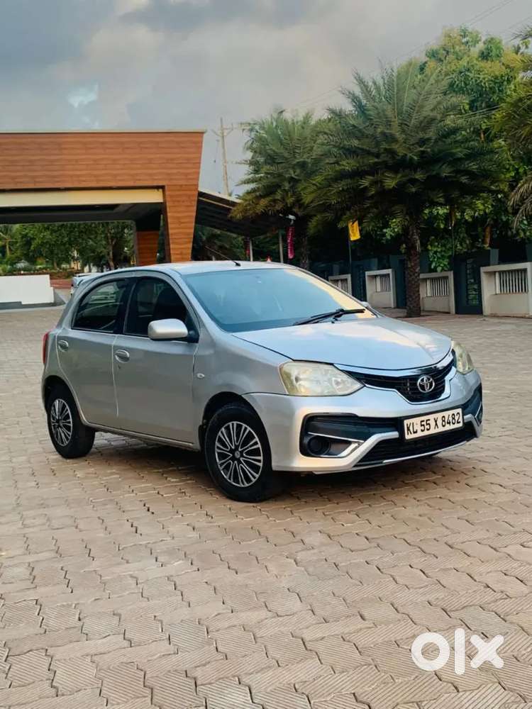 Toyota Etios Liva 2012