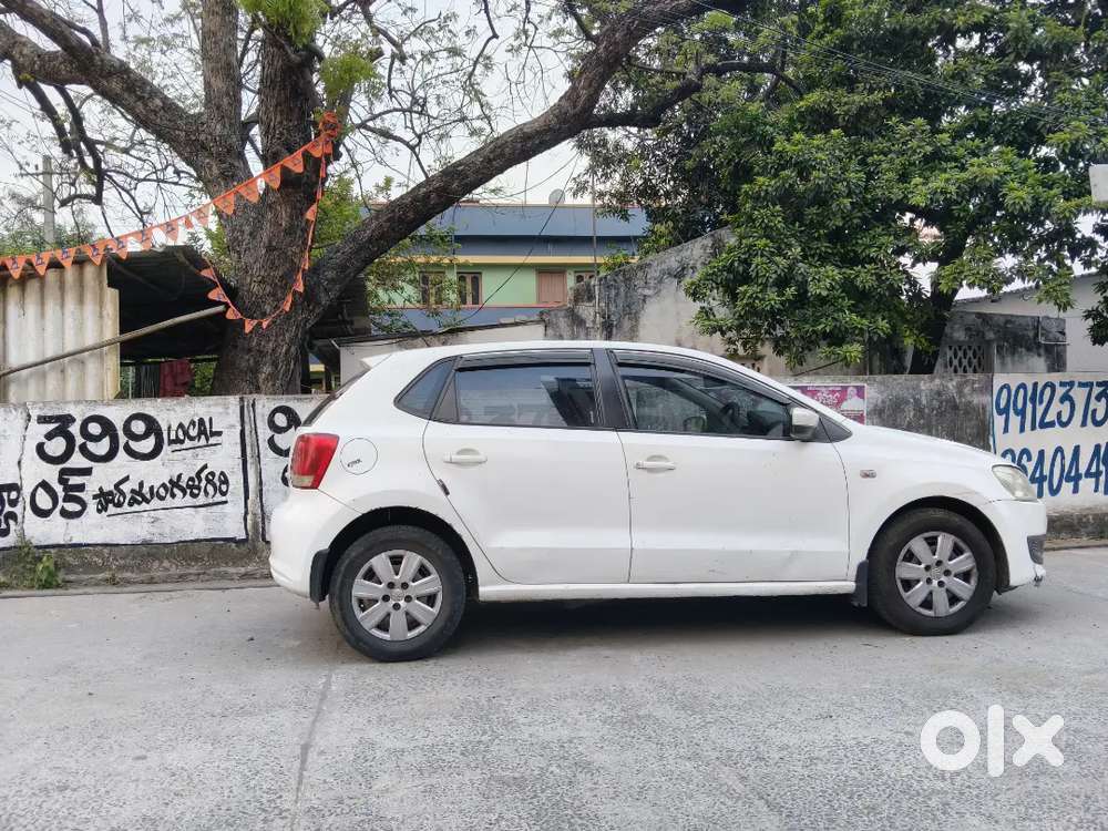 Volkswagen Polo 2012 Petrol 130000 Km Driven