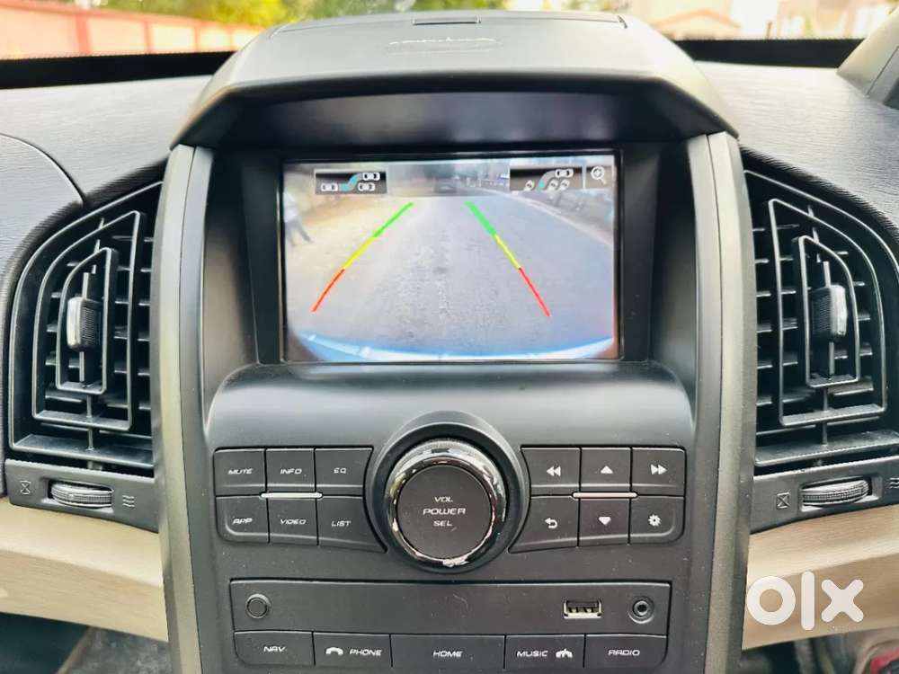Mahindra Xuv500 W9 At 1.99, 2018, Diesel