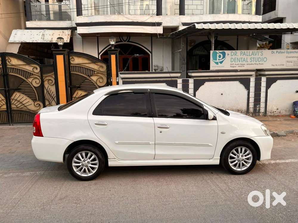 Toyota Etios Vx, 2011, Petrol