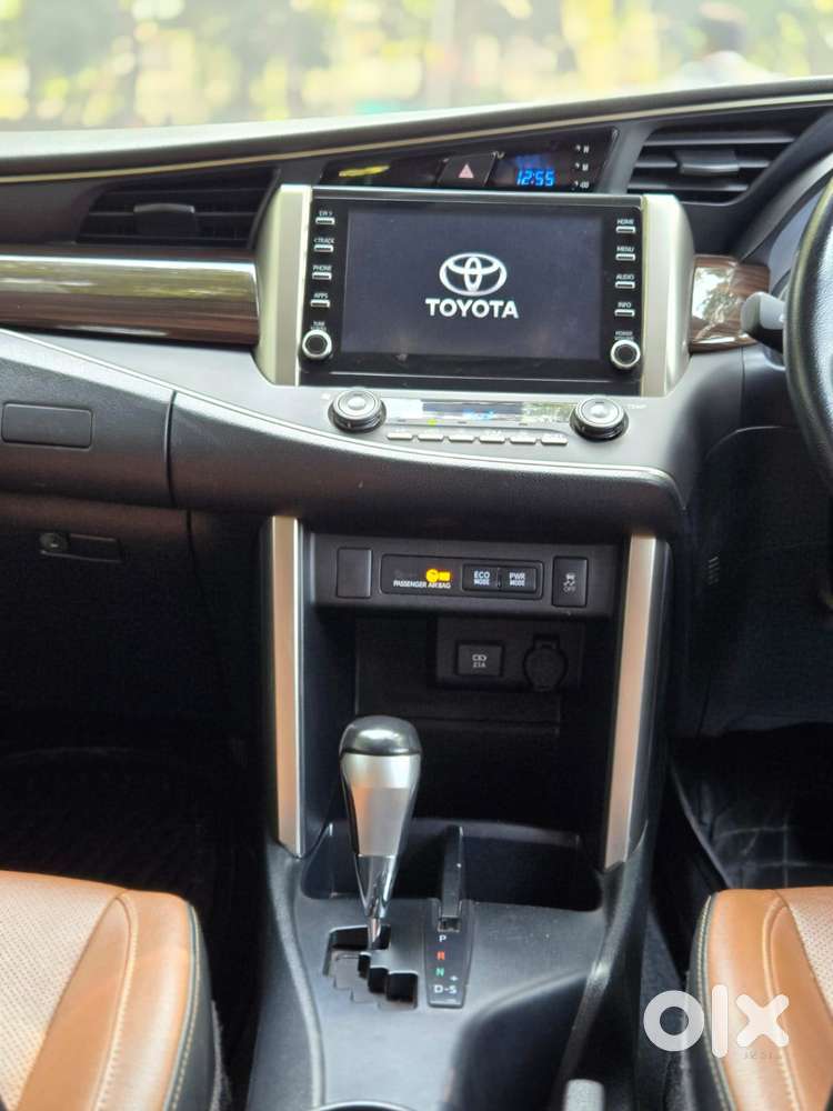 Toyota Innova Crysta [2020-ongoing] 2.4 Zx At 7 Str, 2022, Diesel