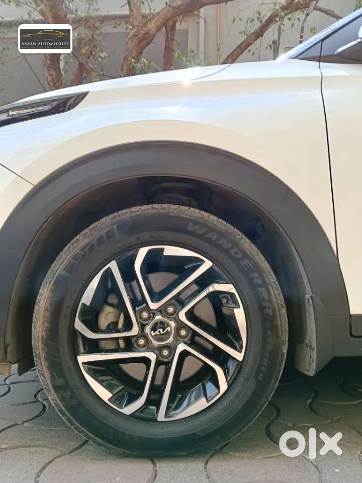 Kia Carens 1.5 Luxury Plus Diesel At 6 Str, 2022, Diesel