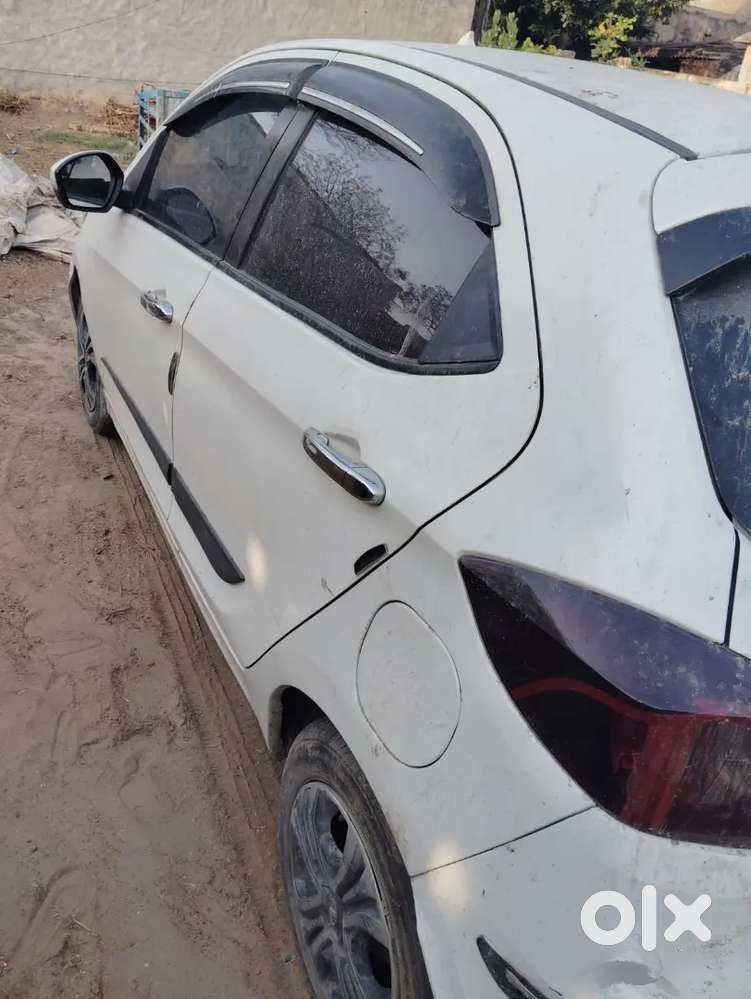 Tata Tiago 2020 Cng & Hybrids 90000 Km Driven