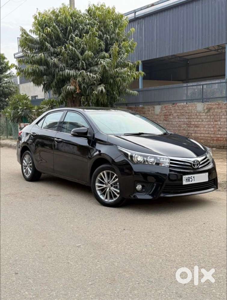 Toyota Corolla Altis 2013-2017 Vl At, 2015, Petrol