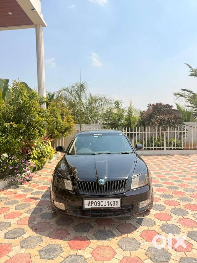 Skoda Laura 2012 Diesel Well Maintained