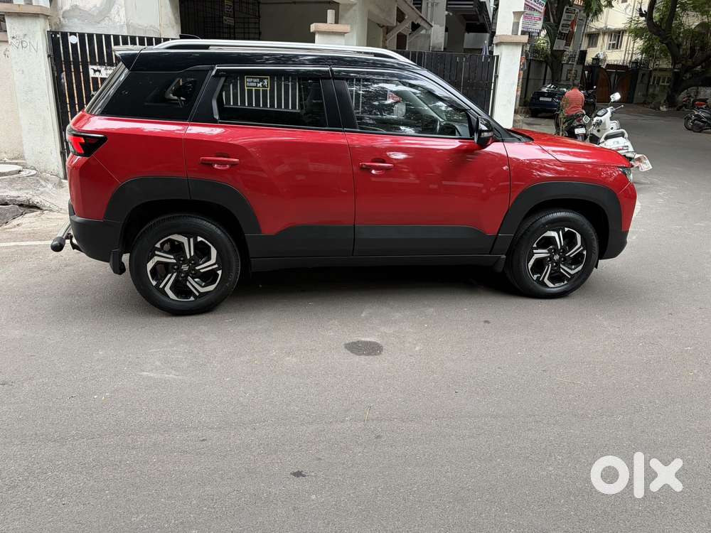 Maruti Suzuki Brezza 1.5 Zxi Plus At Smart Hybrid Dual Tone, 2022, P..