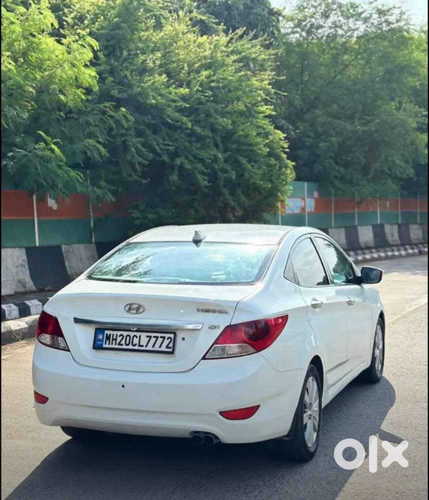 Hyundai Verna 2012 Diesel Manual