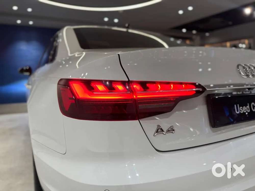 Audi A4 2.0 Premium Plus 40 Tfsi, 2024, Petrol