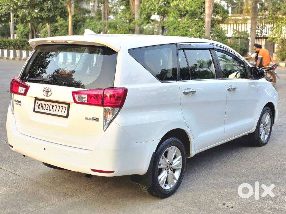 Toyota Innova Crysta 2.8 Zx At, 2016, Diesel