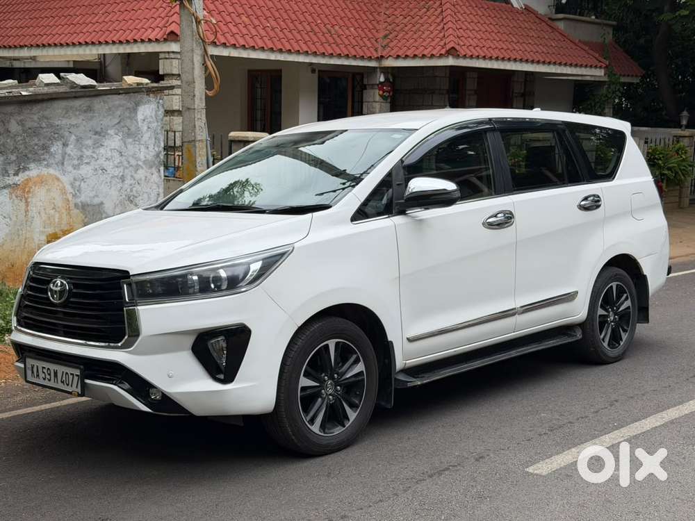 Toyota Innova Crysta 2.8z Automatic, 2019, Diesel
