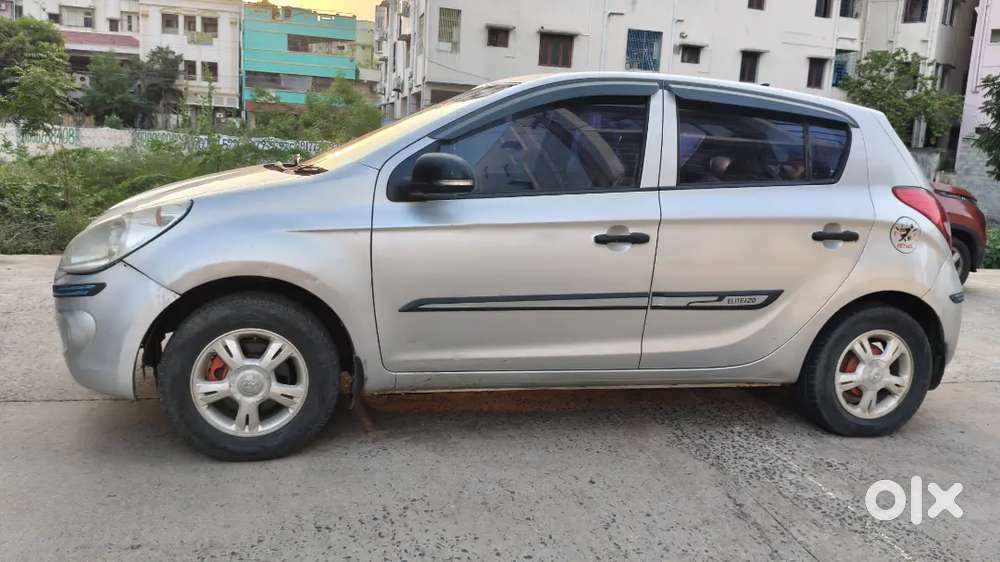 Hyundai I20 Asta 2010 Petrol