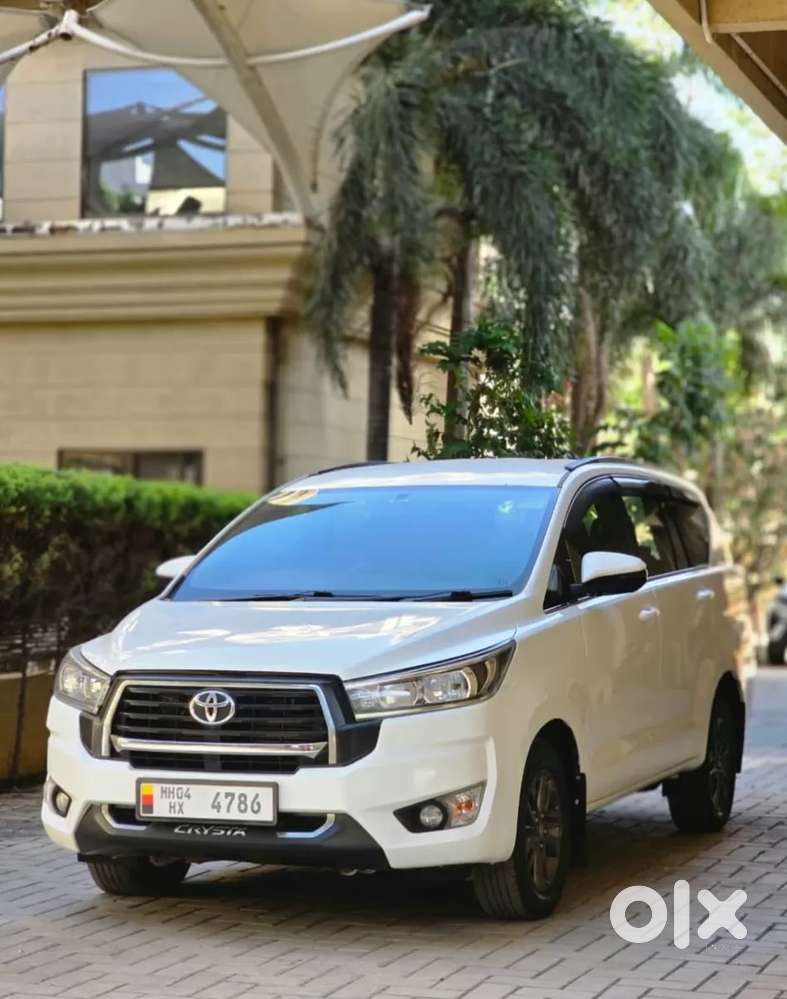 Toyota Innova Crysta 2.8 Gx At 7 Str, 2017, Diesel