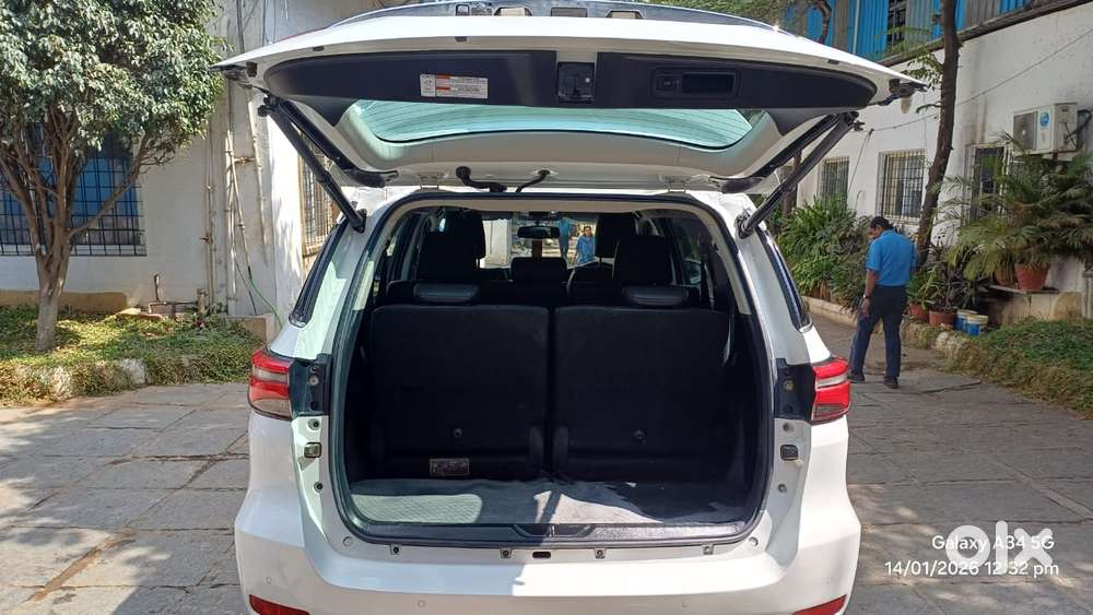 Toyota Fortuner 4x2 Mt 2.8 Diesel, 2023, Diesel