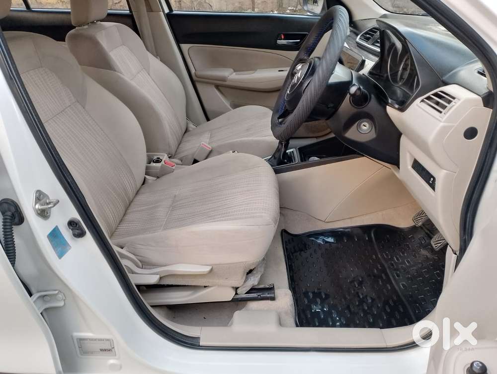 Maruti Suzuki Dzire 1.2 Vxi, 2022, Petrol