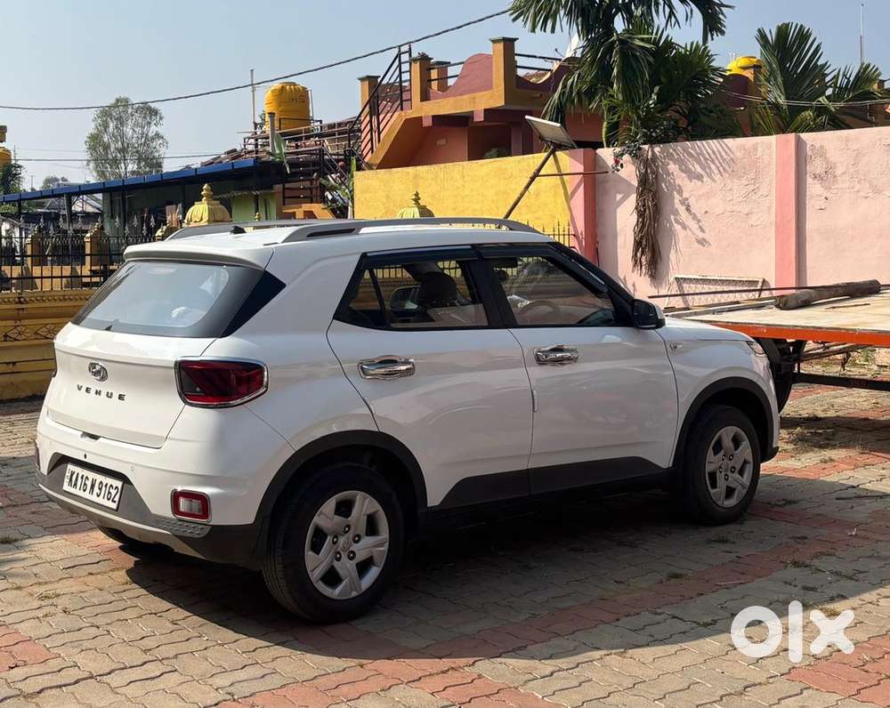 Hyundai Venue Petrol 2020