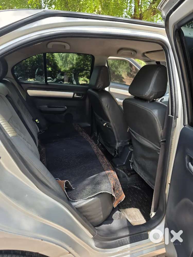 Swift Desire Vxi 2011 Cng
