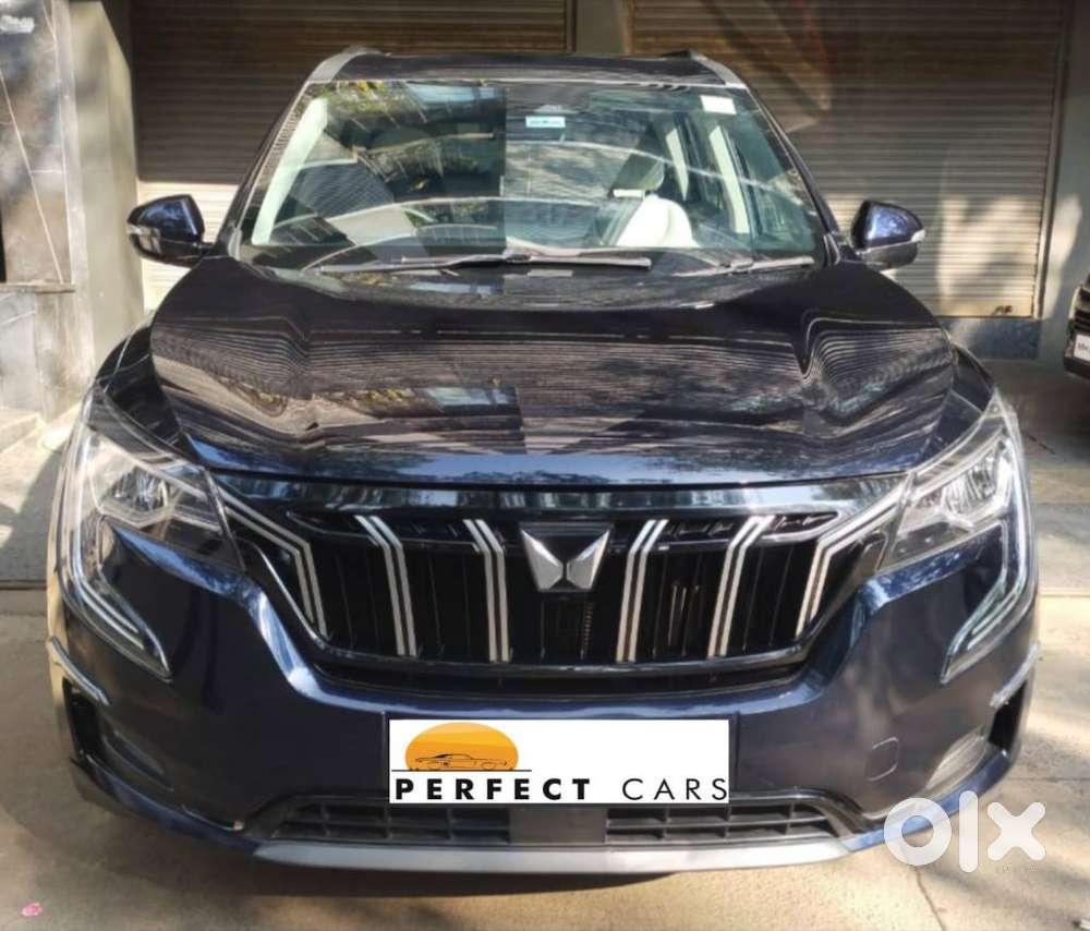 Mahindra Xuv700 2.0 Ax 7 Petrol At Str, 2023, Petrol