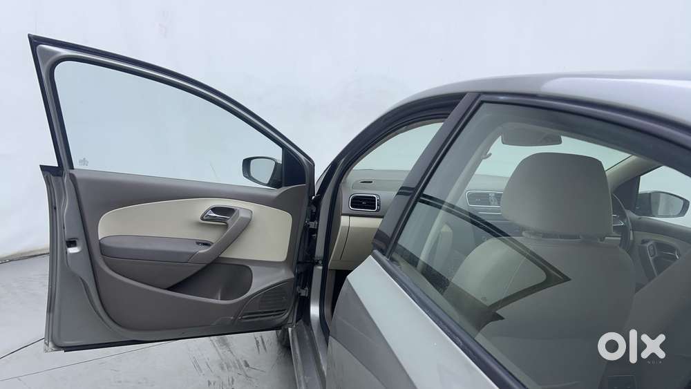 Skoda Rapid [2016-2021] 1.6 Mpi Style Plus, 2015, Petrol