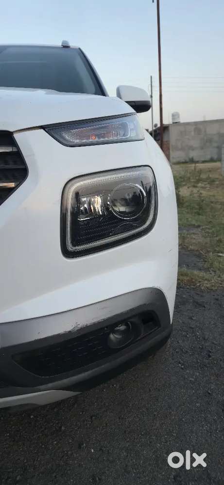 Hyundai Venue Turbo 2020
