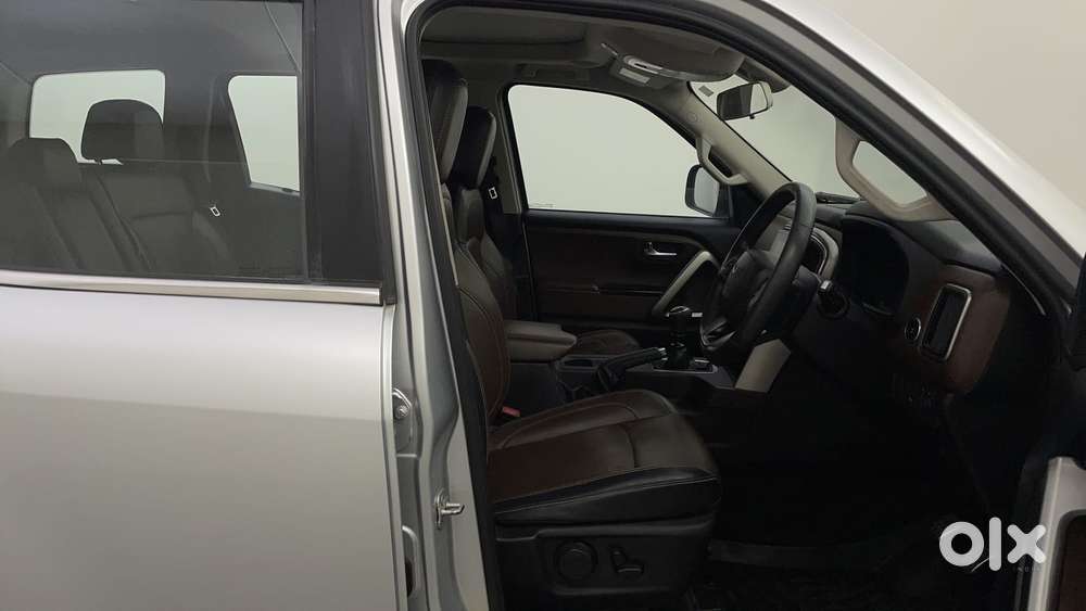 Mahindra Scorpio N Z8 L Petrol Mt 7 Str, 2023, Petrol
