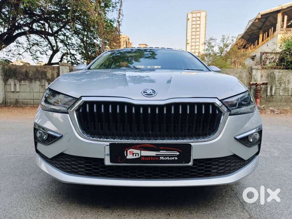 Skoda Slavia Style 1.0l Tsi At, 2023, Petrol