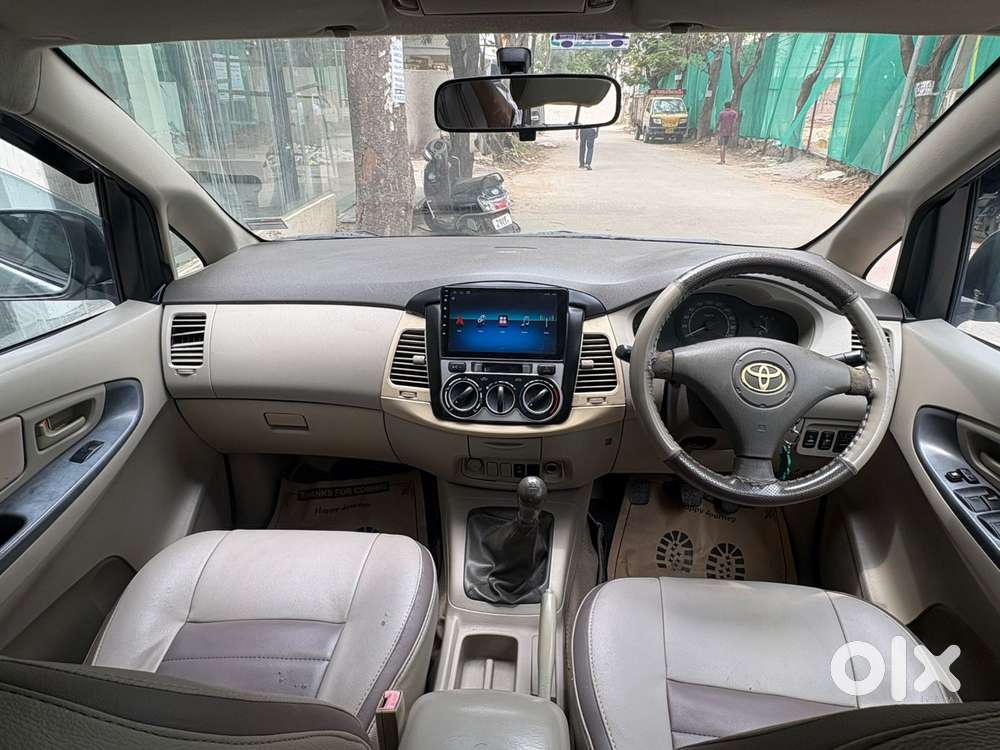 Toyota Innova 2.5 G (diesel) 7 Seater, 2011, Diesel