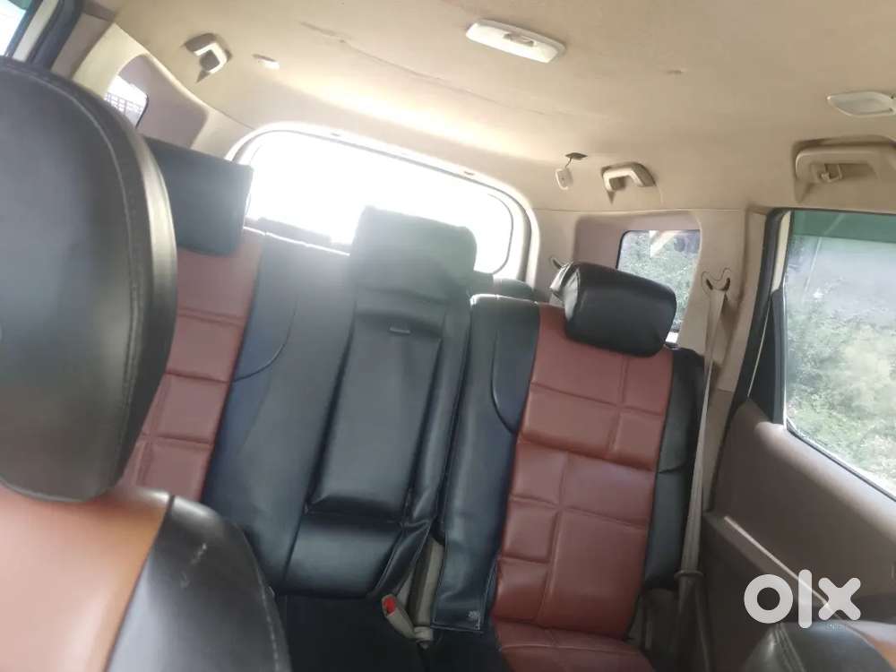 Mahindra Xuv500 2015 Diesel 120000 Km Driven