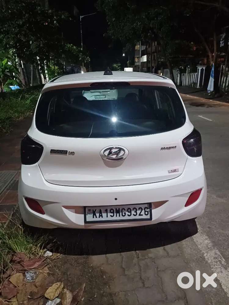 Hyundai Grand I10 Sportz 2017 Manual Petrol