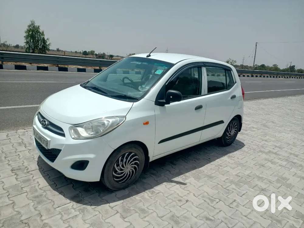 Hyundai I10 2011 December Model , A Govt Employee Good Maintain Car