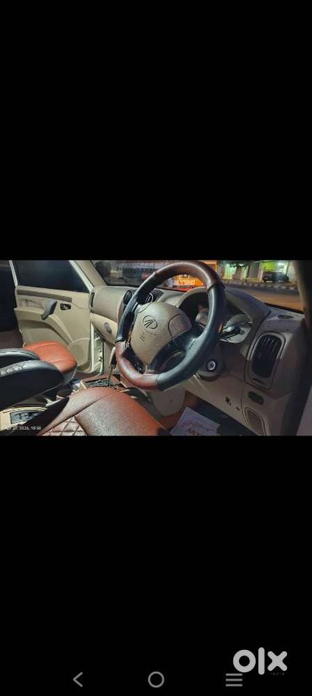 Mahindra Scorpio, 2015