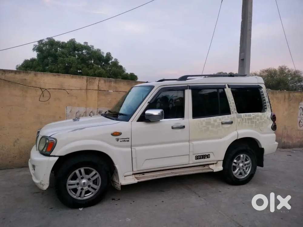 Mahindra Scorpio Vlx 2014