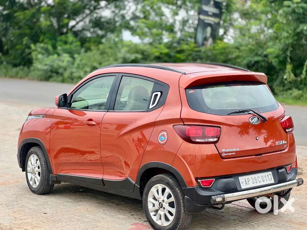 Mahindra Kuv 100 2017